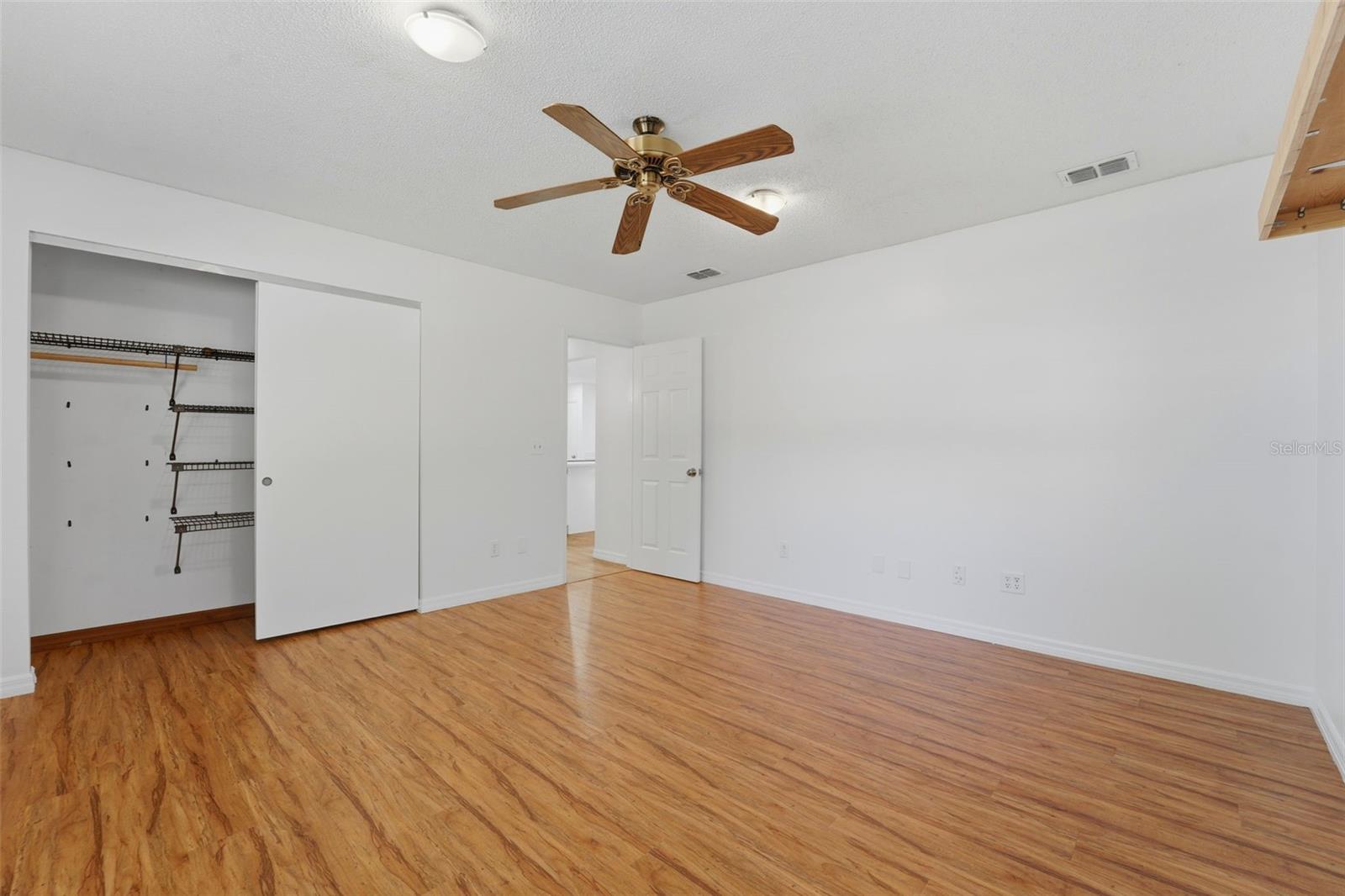 DOGWOOD ESTATE PH V - Residential