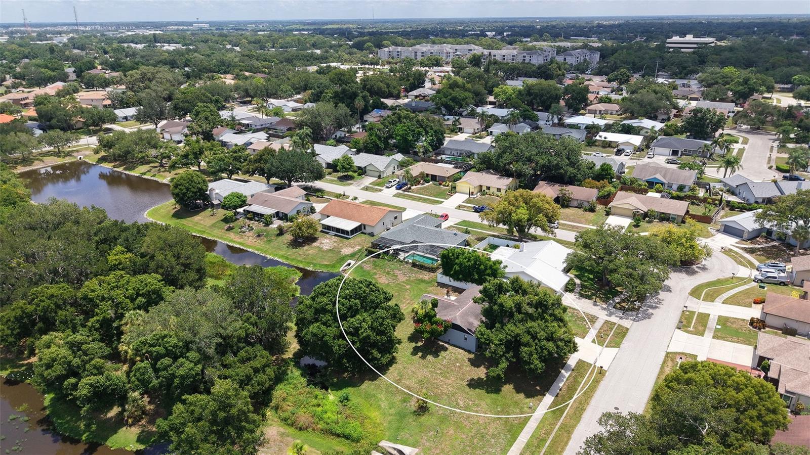 2481 S SCARLET OAK COURT