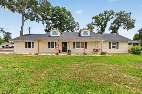 Photo of 8857 Juniper Rd, Ocala, FL 34480 (MLS # OM726577)