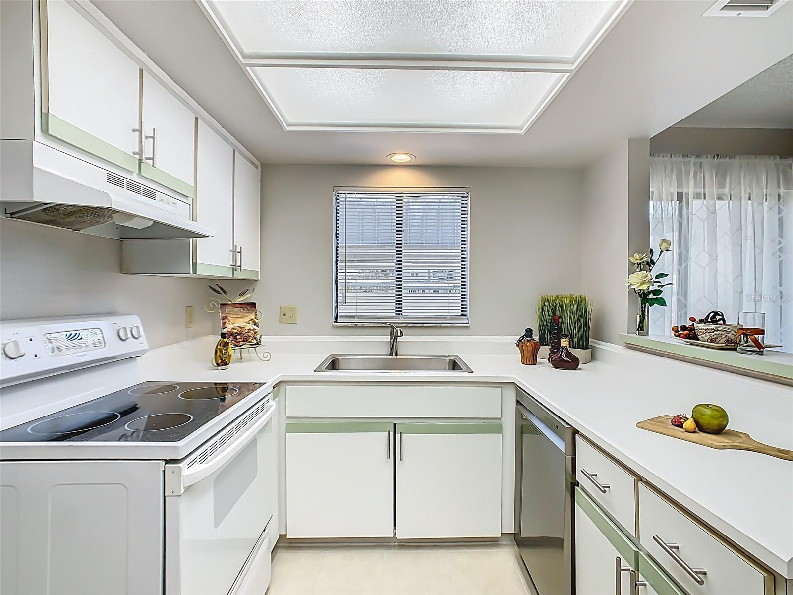 IMPERIAL PLACE A CONDO - Residential