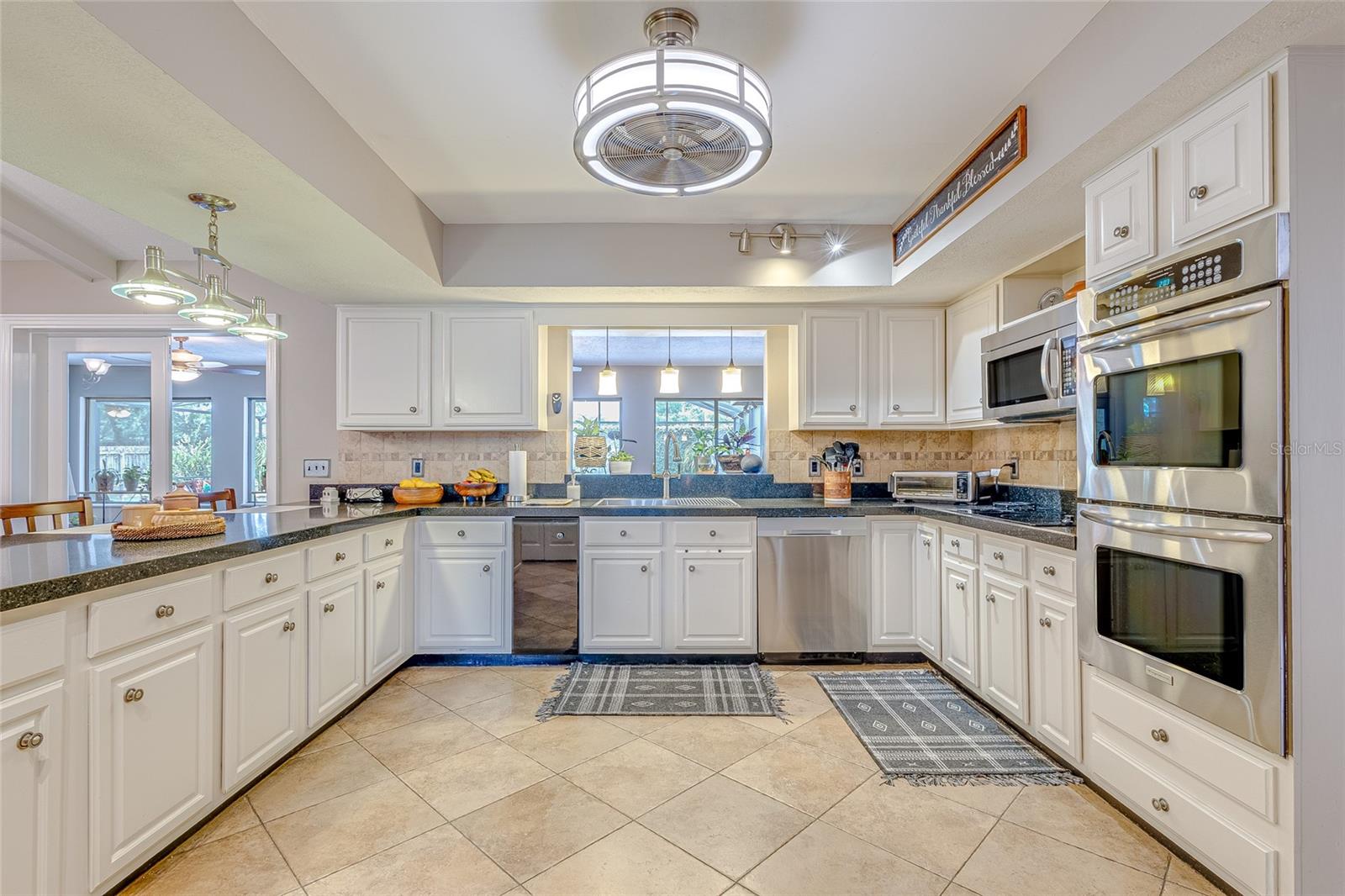 BAY HILL SEC 09 - Residential