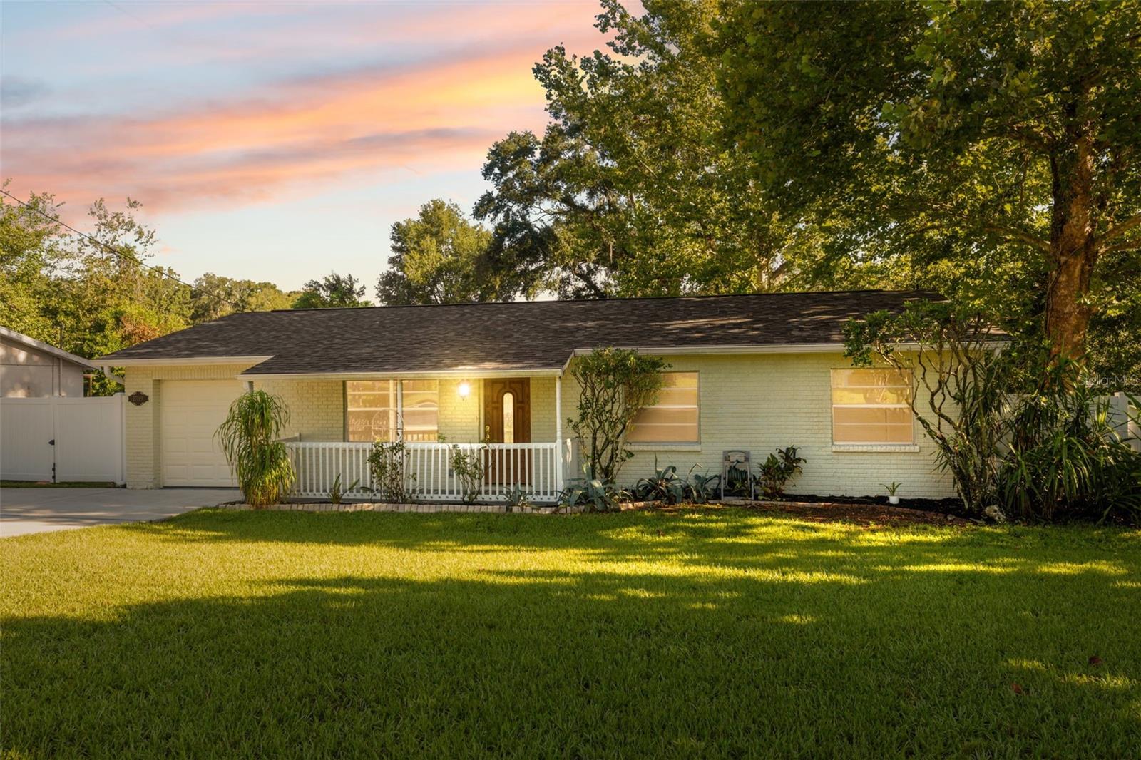 Stylish. Updated. No HOA or flood zone drama! AC updated (2018). Brand New roof (2025).
Step inside this fully updated 3 bedroom home in the heart of Brooksville and fall in love! From the moment you pull up, you will notice the curb appeal, with pristine landscaping and an inviting front porch. Inside, you’ll find LVP floors and tile throughout, freshly painted interior, and modern updated lighting fixtures and ceiling fans.
The updated kitchen has newer stainless steel appliances, a deep basin sink, two-tone cabinetry, granite countertops, and beautiful subway tile backsplash. Updated bath has tile floors, tiled tub and shower, and granite counters with a dual sink vanity.
Love the outdoors? Enjoy your morning coffee or evening wine on the screened back porch, overlooking your fully fenced backyard, complete with a storage shed and an adorable child's playhouse! Perfect for pets, parties, family gatherings, and planting your dream garden.
Close to highways, schools, shopping, dining - yet tucked away in a quiet neighborhood for peace and privacy. This is the turnkey home you’ve been searching for!
***1% Conventional Down Payment and Down Payment Assistance options available for qualified borrowers. See Agent Remarks or contact listing agent for additional details.***