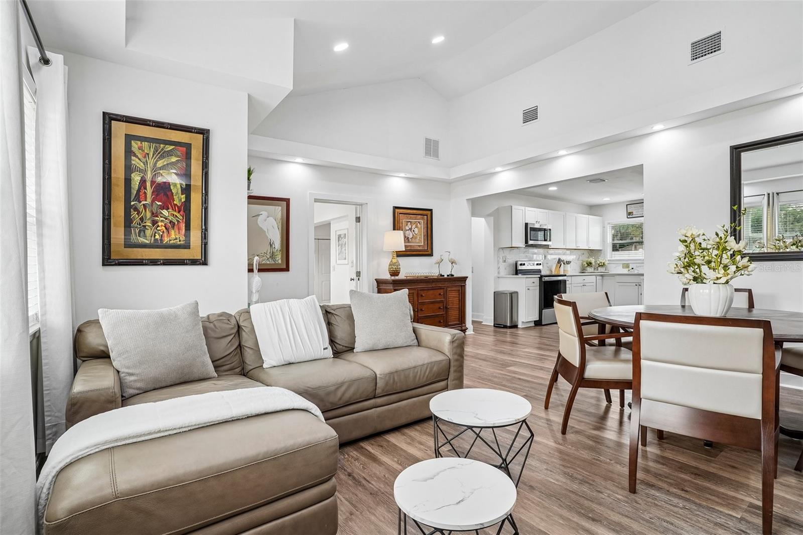 1211 MORNINGSIDE DRIVE