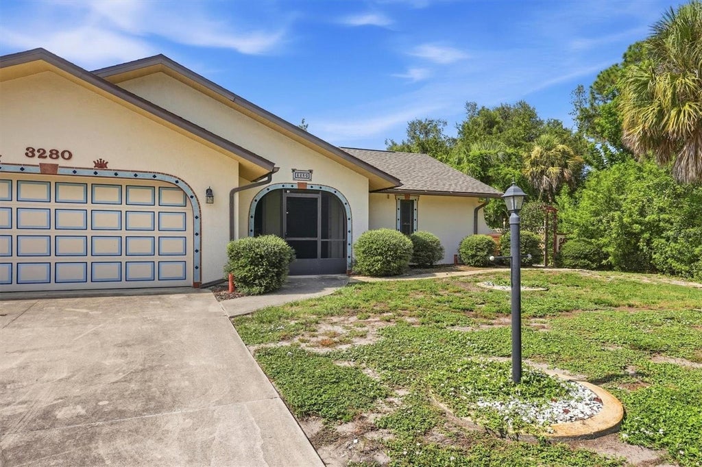 Photo of 3280 Siesta Drive, Venice, FL 34293 (MLS # A4706747)
