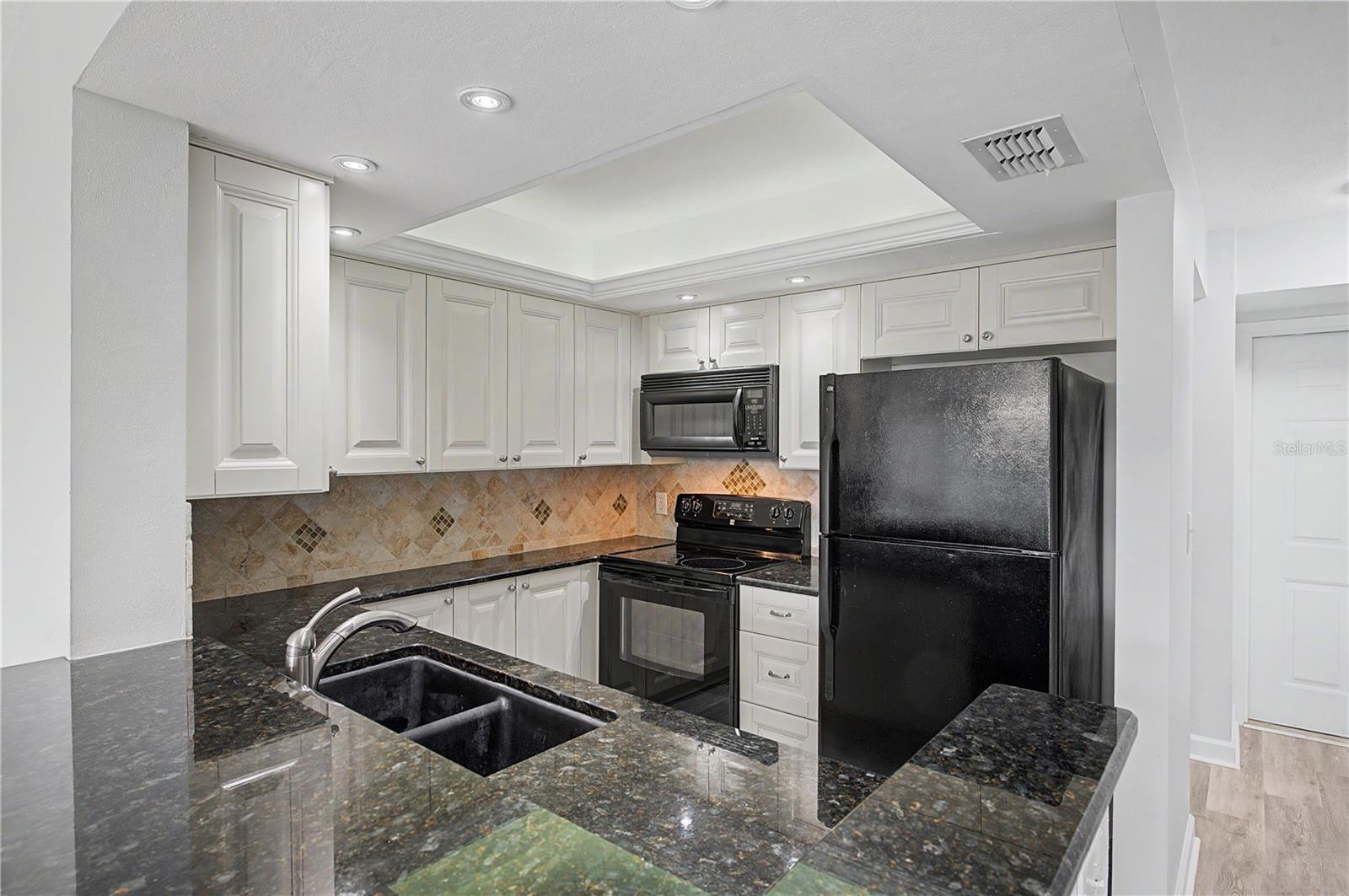 800 COVE CAY DRIVE 5G