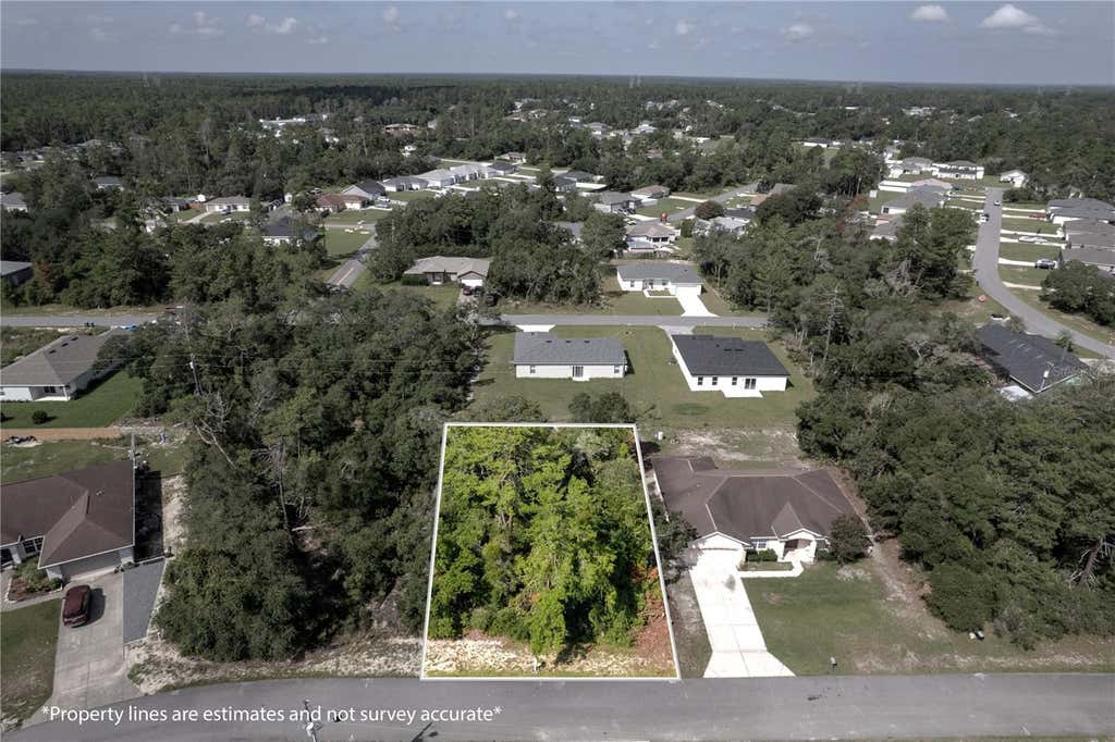 Photo of 5 SW 37th, Ocala, FL 34473 (MLS # OM729829)