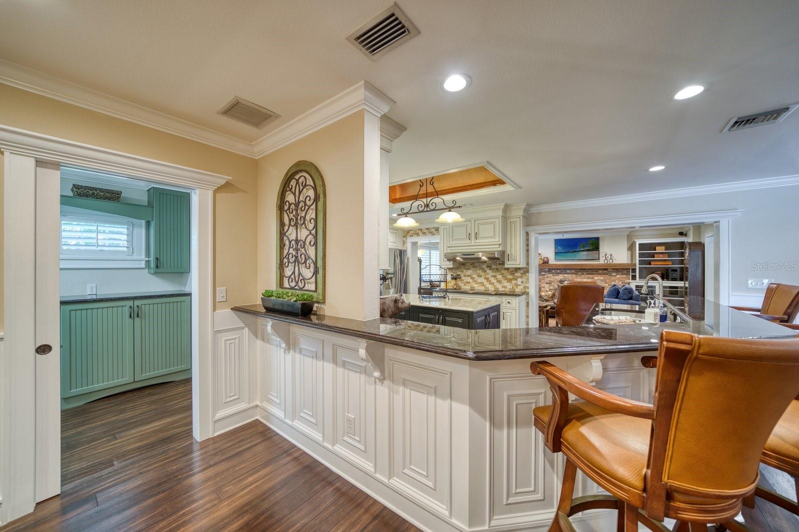 SHERWOOD MANOR 1ST ADD - Residential Lease