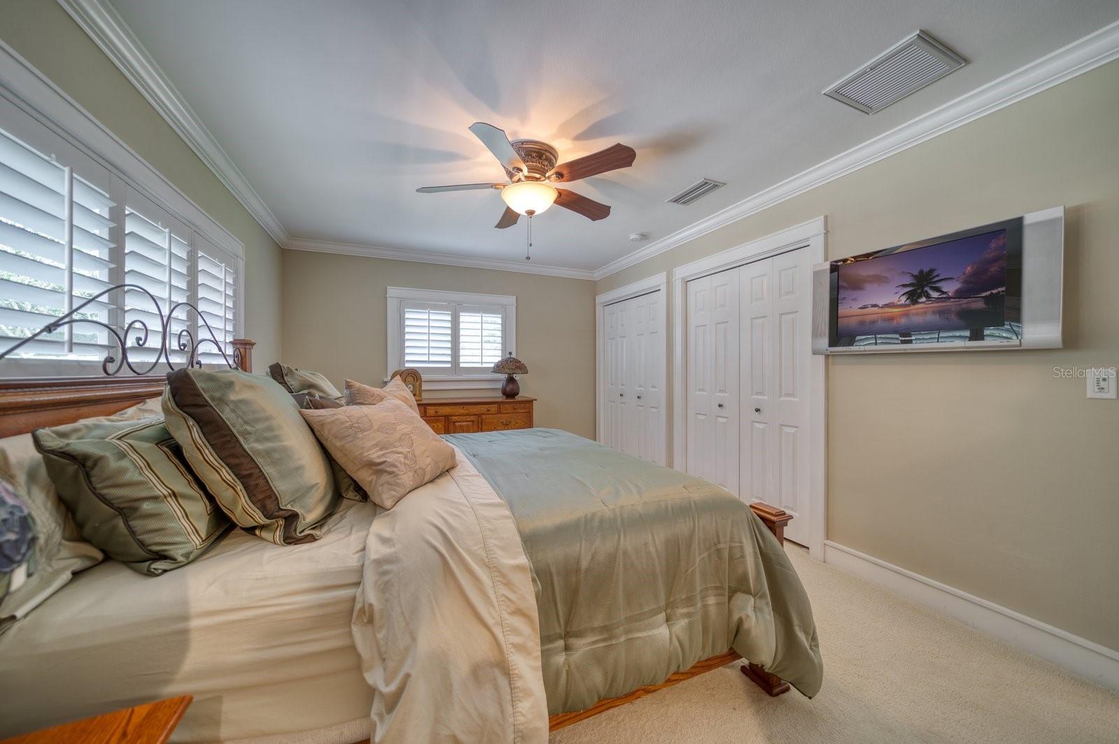 SHERWOOD MANOR 1ST ADD - Residential Lease