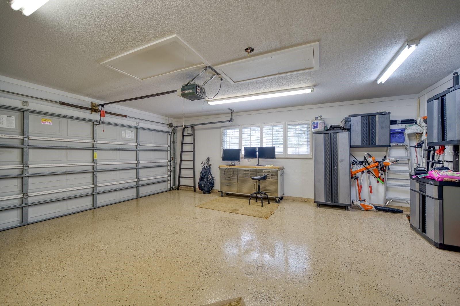 SHERWOOD MANOR 1ST ADD - Residential Lease