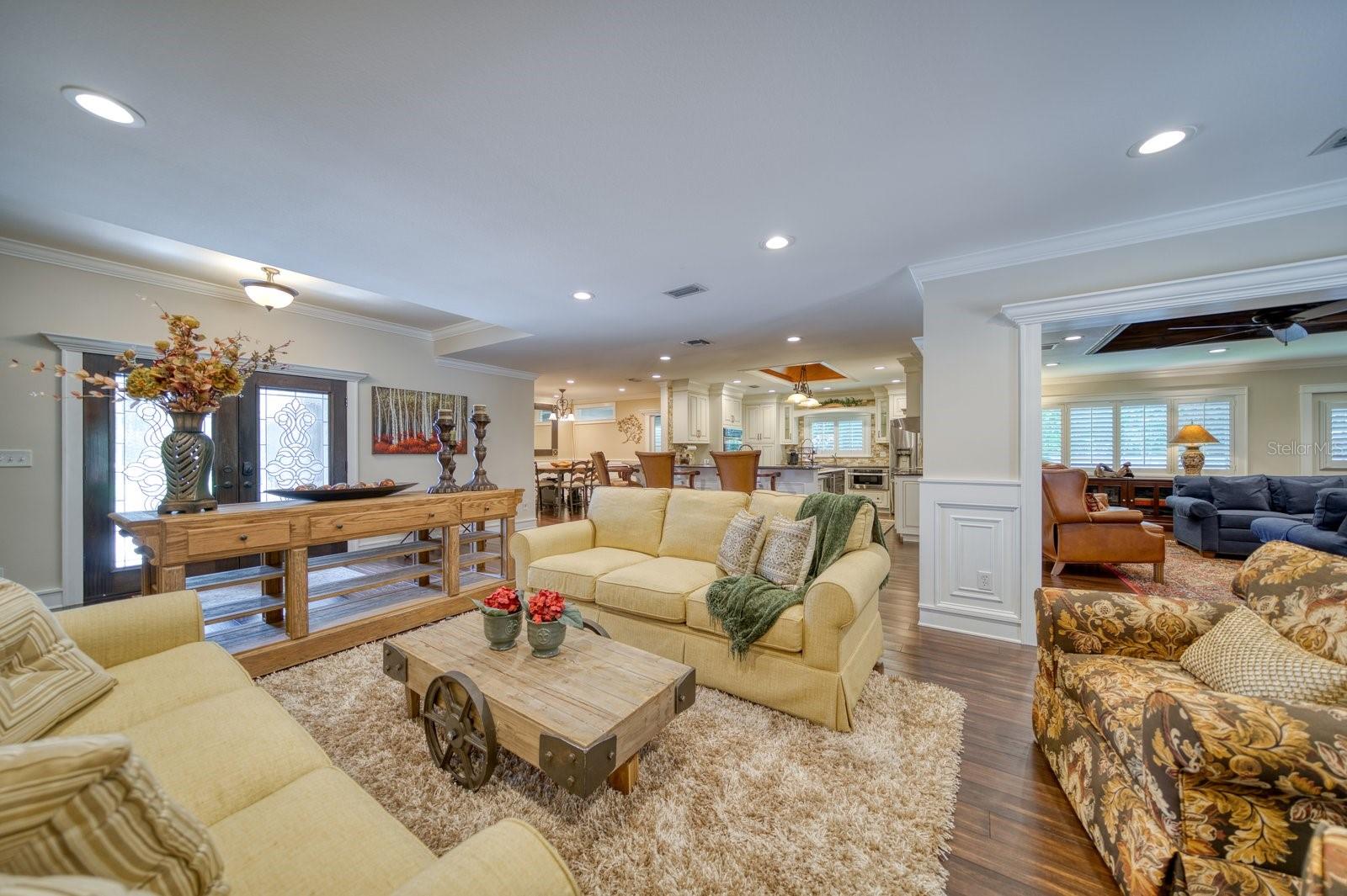 SHERWOOD MANOR 1ST ADD - Residential Lease