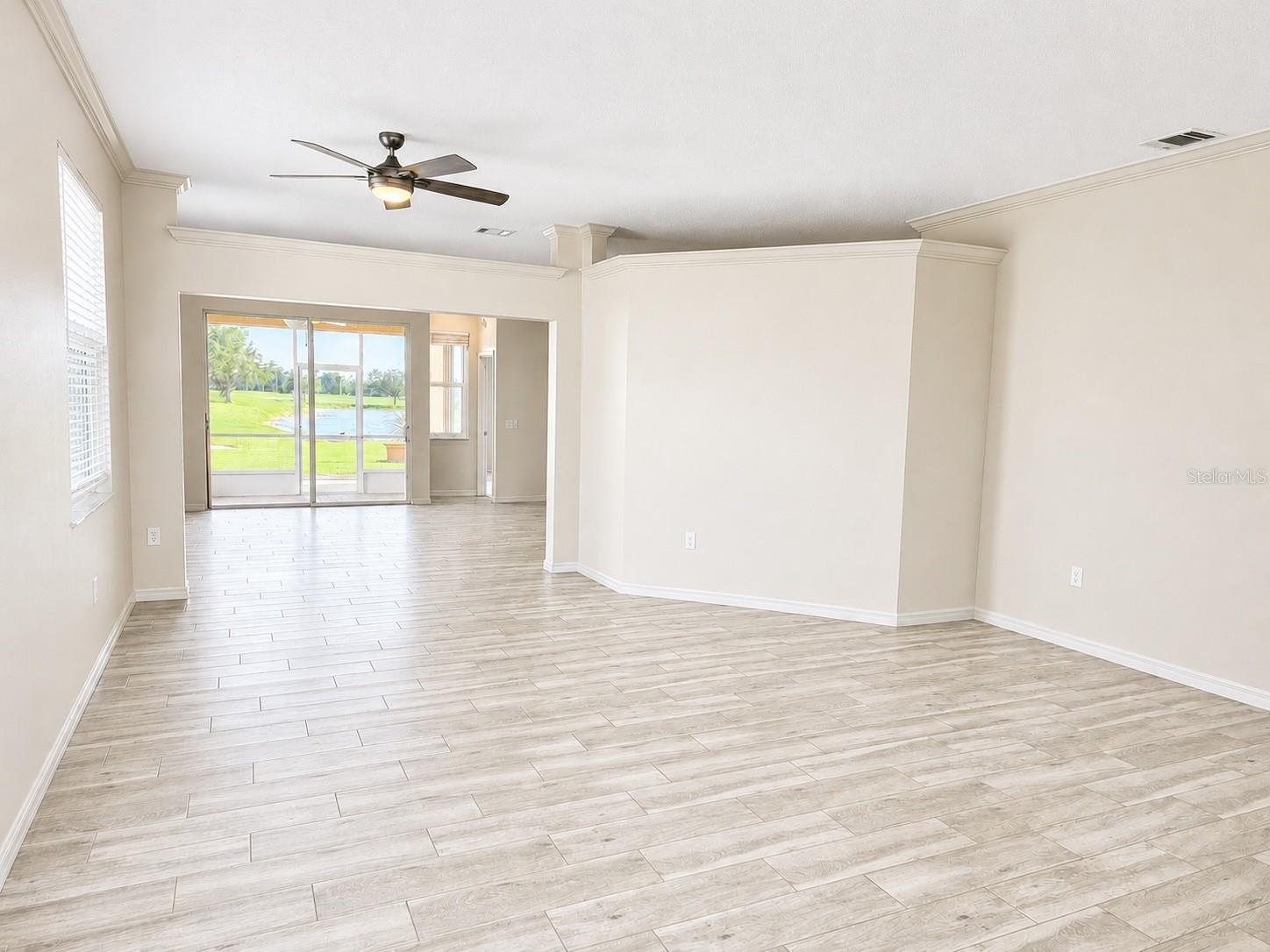 834 SPRINGWOOD CIRCLE