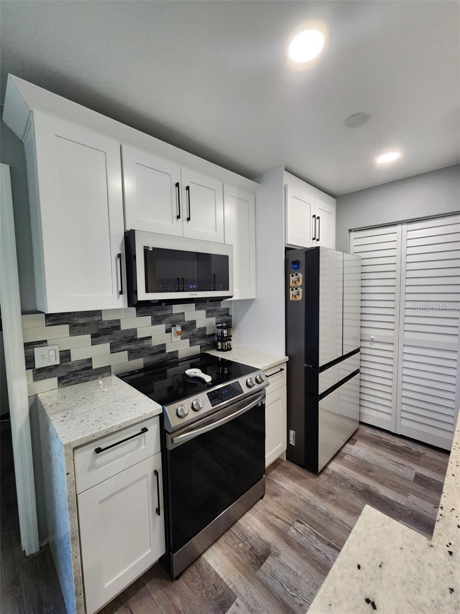 Photo of 1027 S Hiawassee Road #2322, Orlando, FL 32835 (MLS # O6453050)