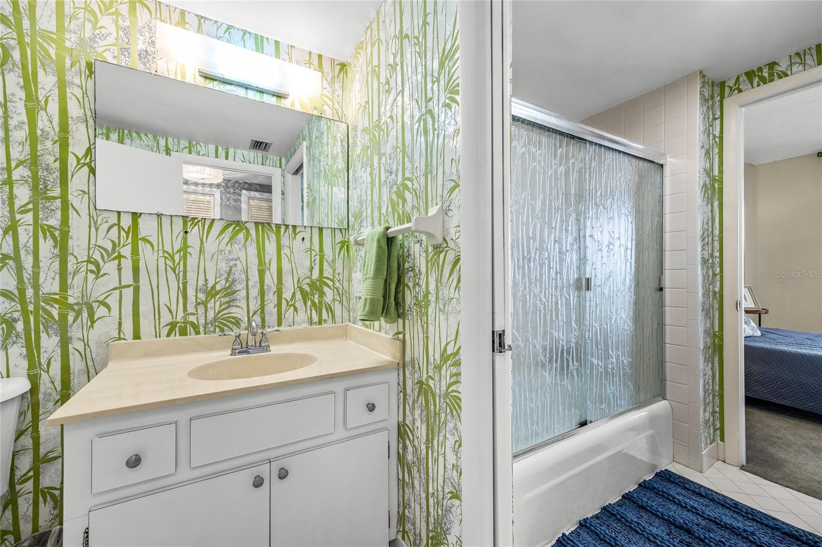 SAN SEAIR CONDO - Residential