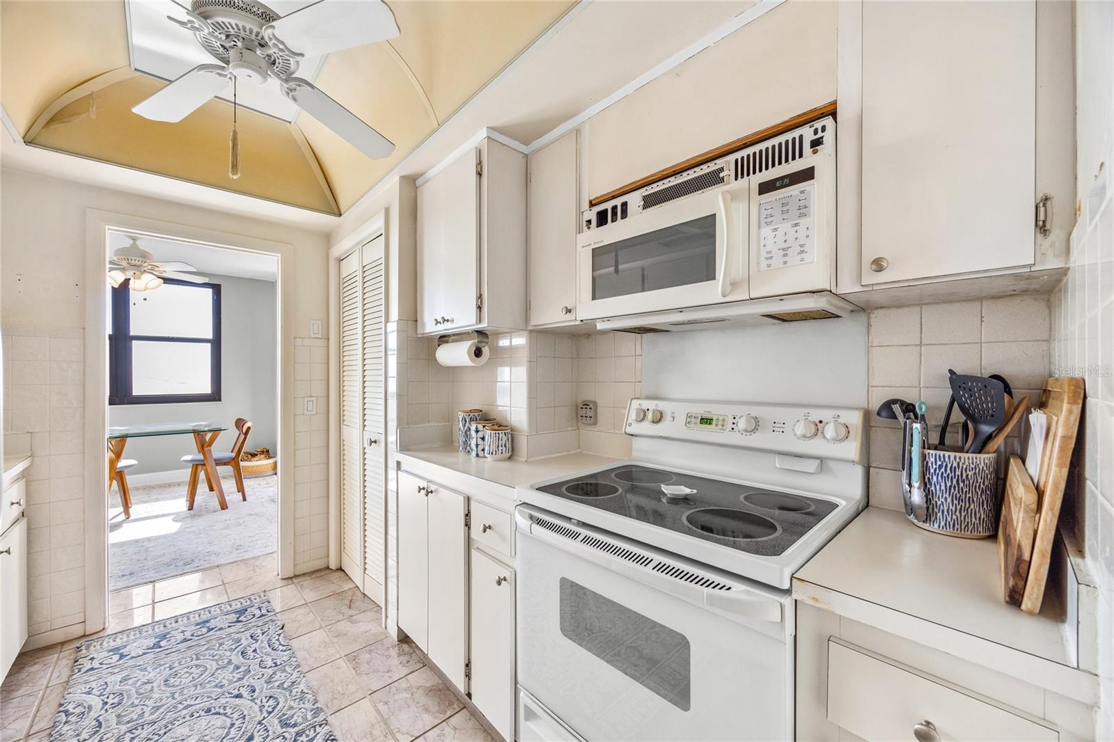 SAN SEAIR CONDO - Residential
