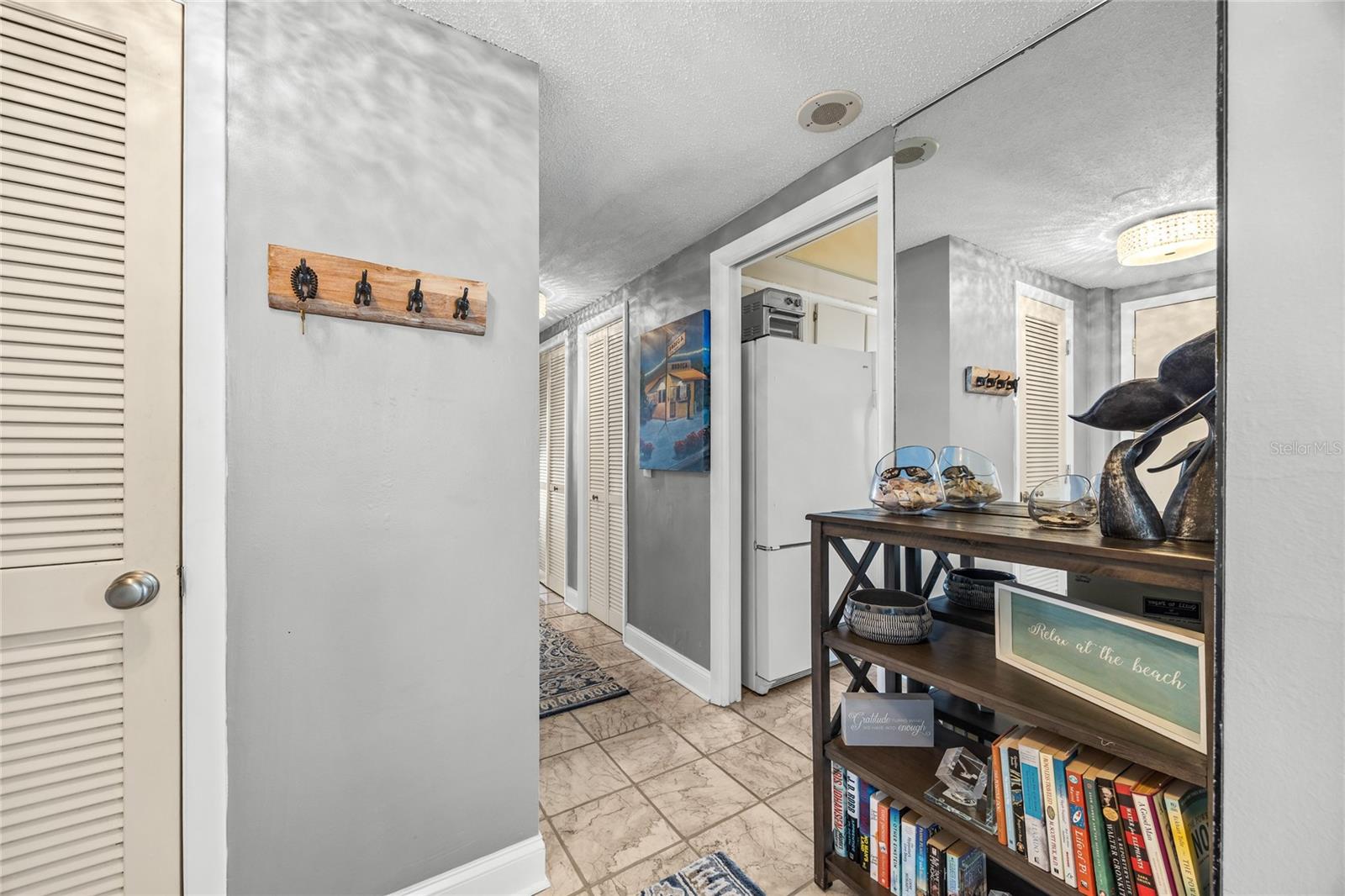SAN SEAIR CONDO - Residential