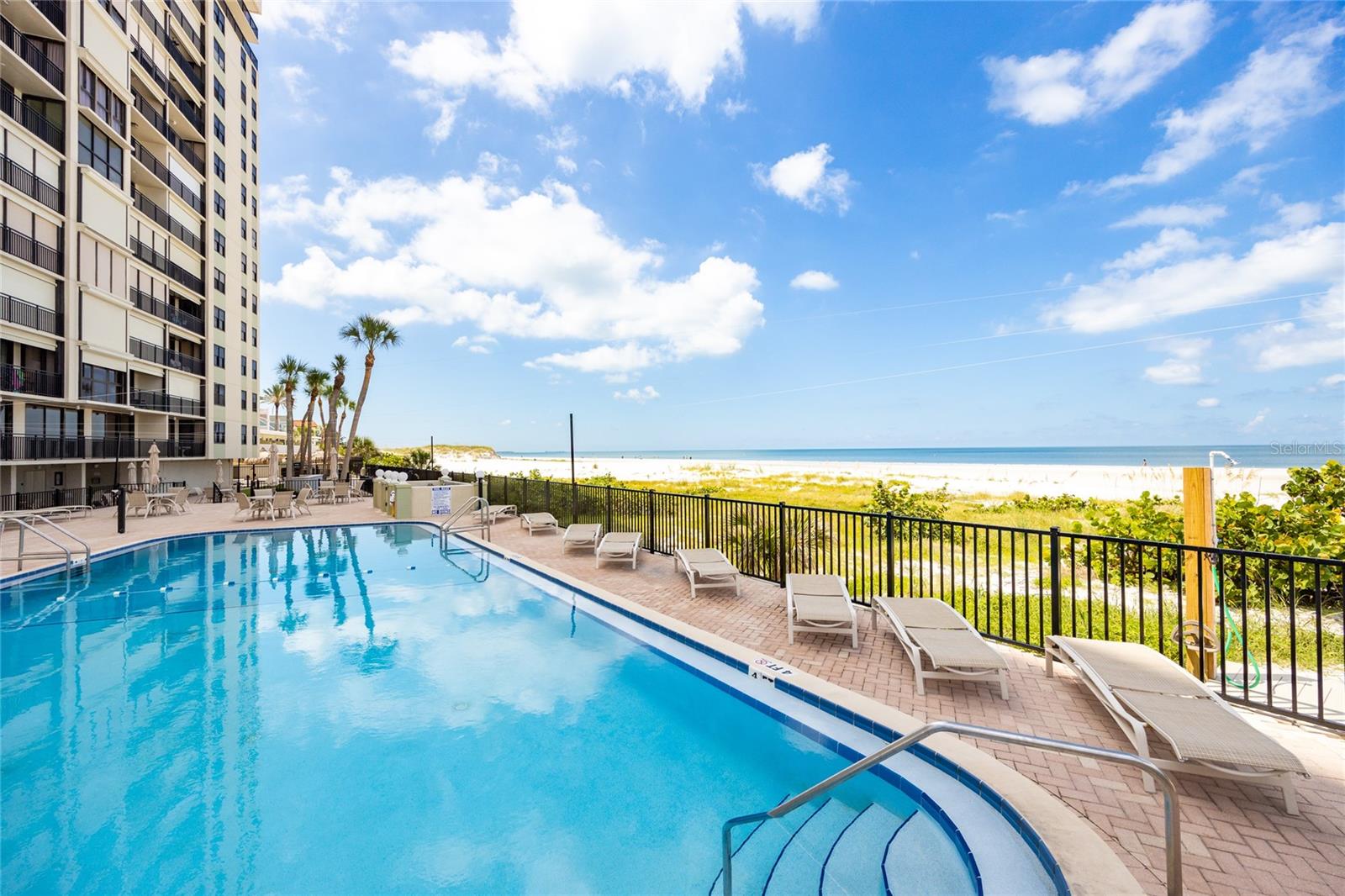 SAN SEAIR CONDO - Residential