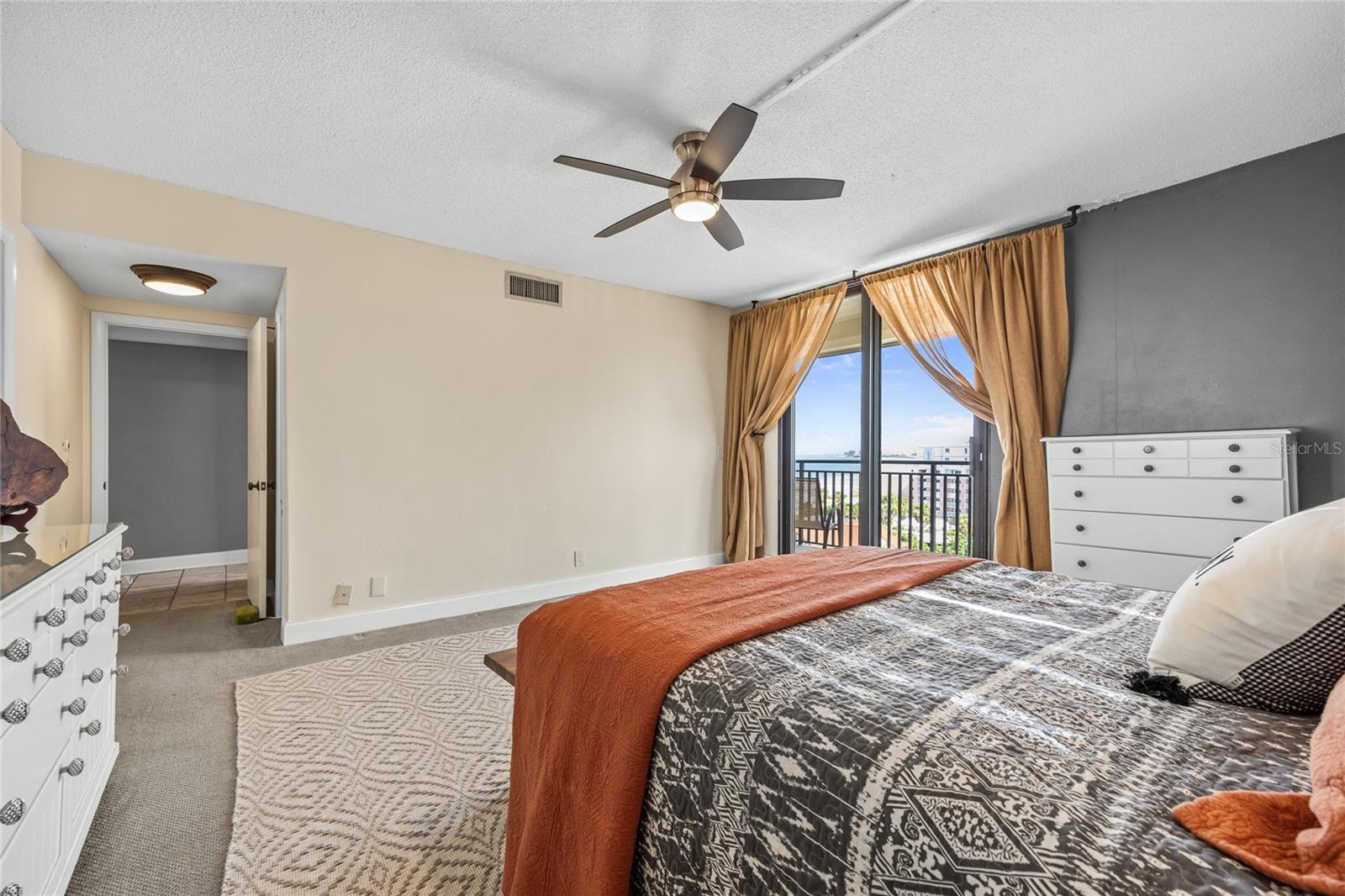 SAN SEAIR CONDO - Residential