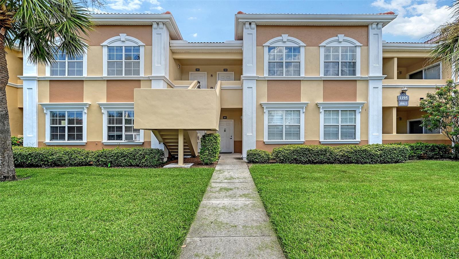 1195 VILLAGIO CIRCLE 103