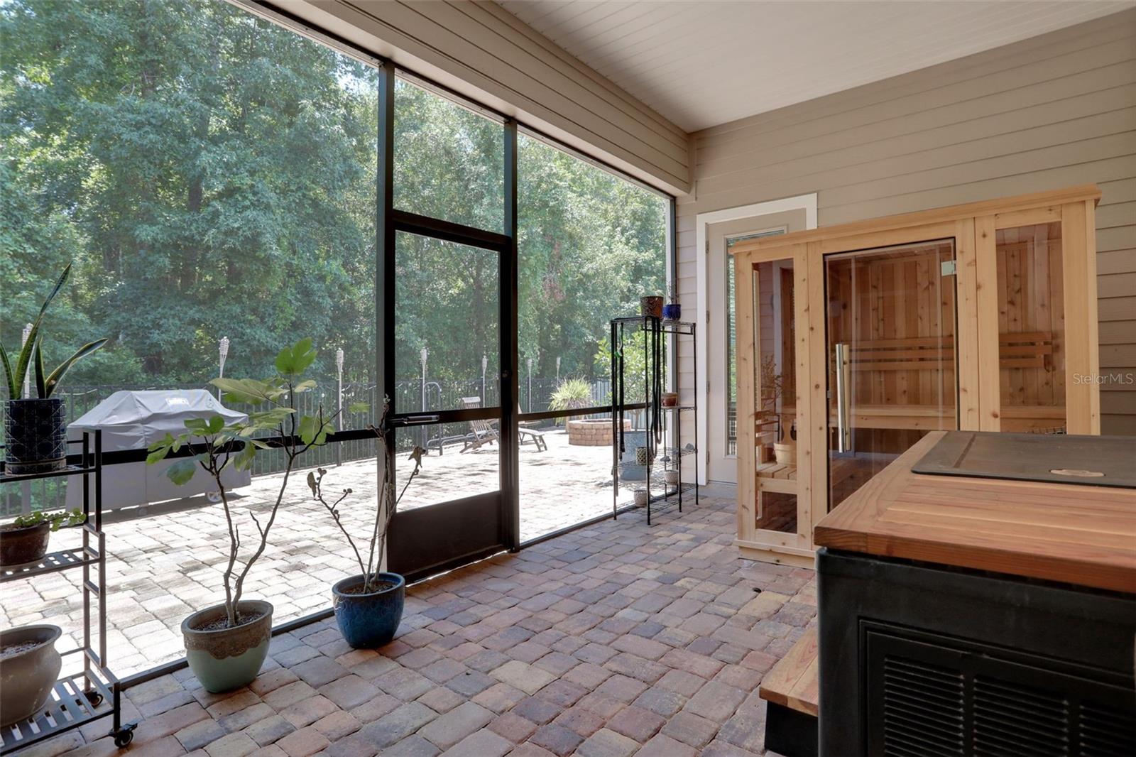 MARKLAND - Residential