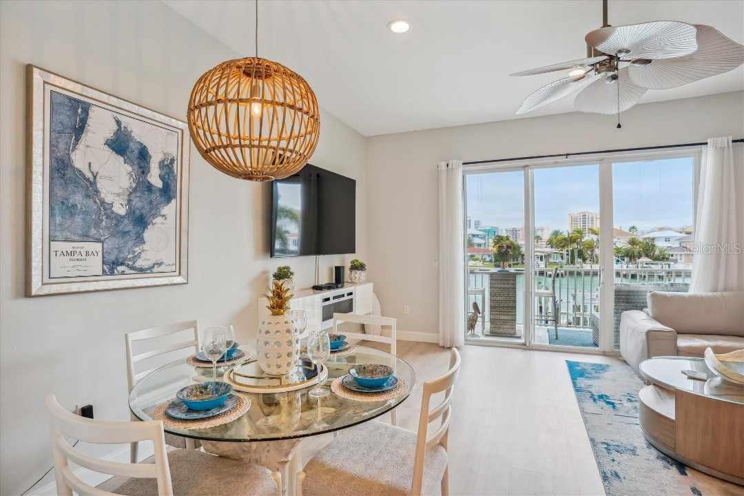 PARADISE COVE - Residential