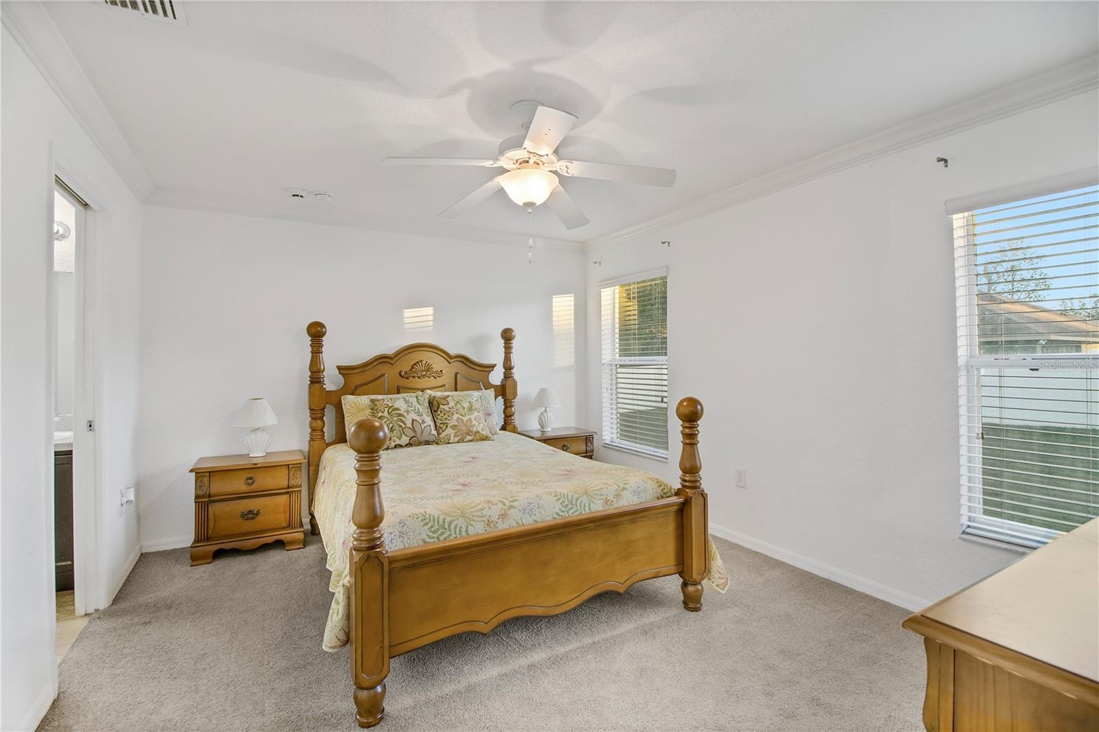 LADY LAKE STONEWOOD MANOR - Residential