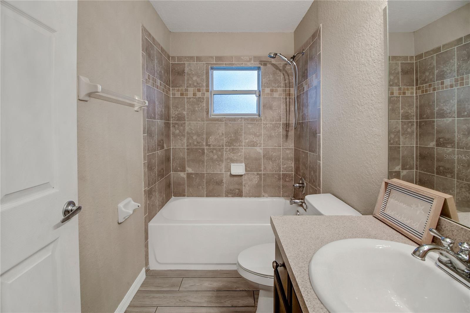 LADY LAKE STONEWOOD MANOR - Residential