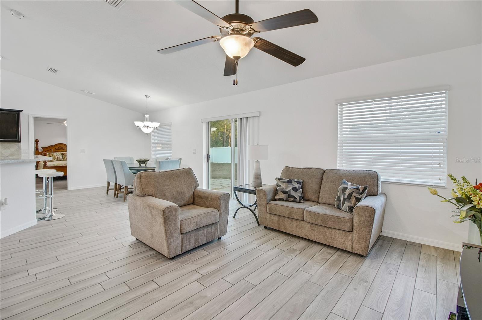 LADY LAKE STONEWOOD MANOR - Residential