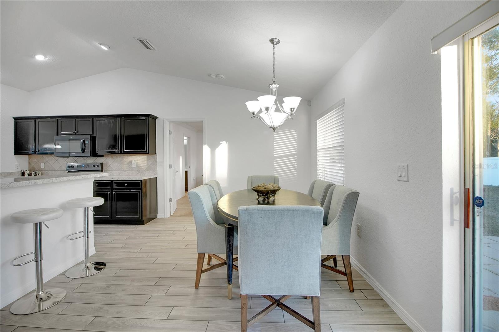 LADY LAKE STONEWOOD MANOR - Residential