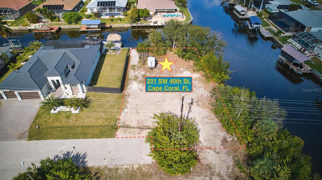 Photo of 201 SW 40th Street, Cape Coral, FL 33914 (MLS # C7526130)