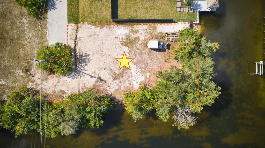 Photo of 201 SW 40th Street, Cape Coral, FL 33914 (MLS # C7526130)