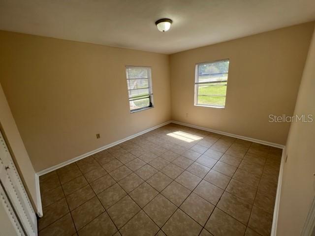 DELTONA LAKES UNIT 01 - Residential Lease