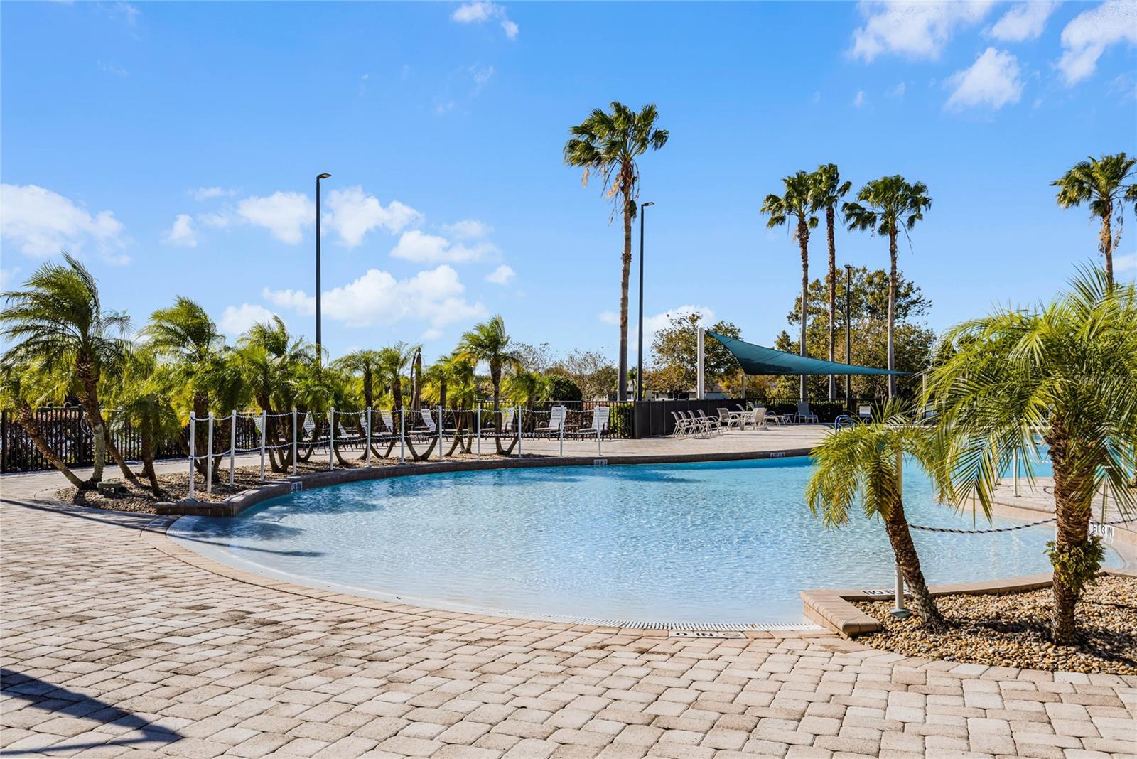 LAKES OF MOUNT DORA - Residential