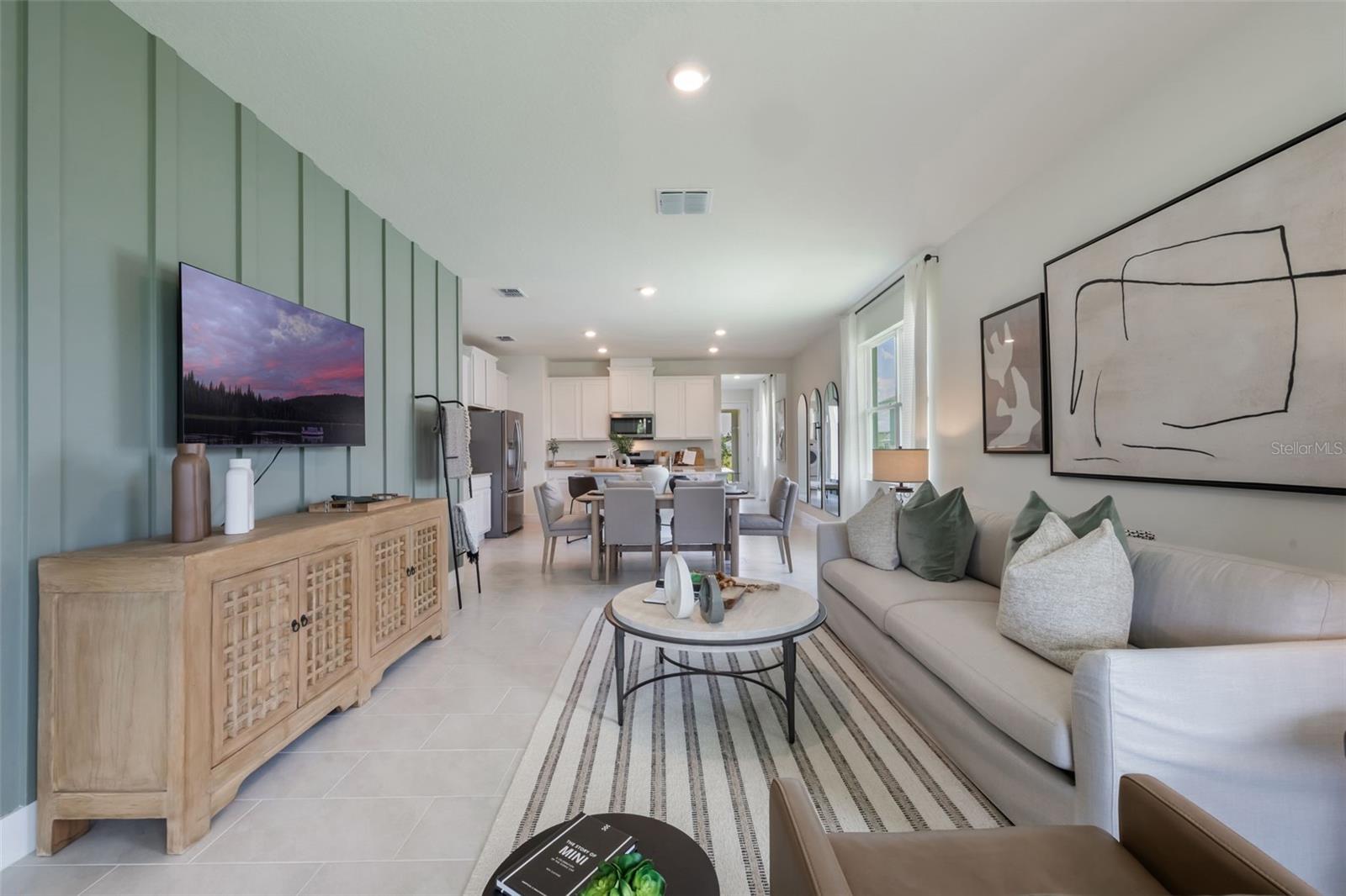 LAKES OF MOUNT DORA - Residential