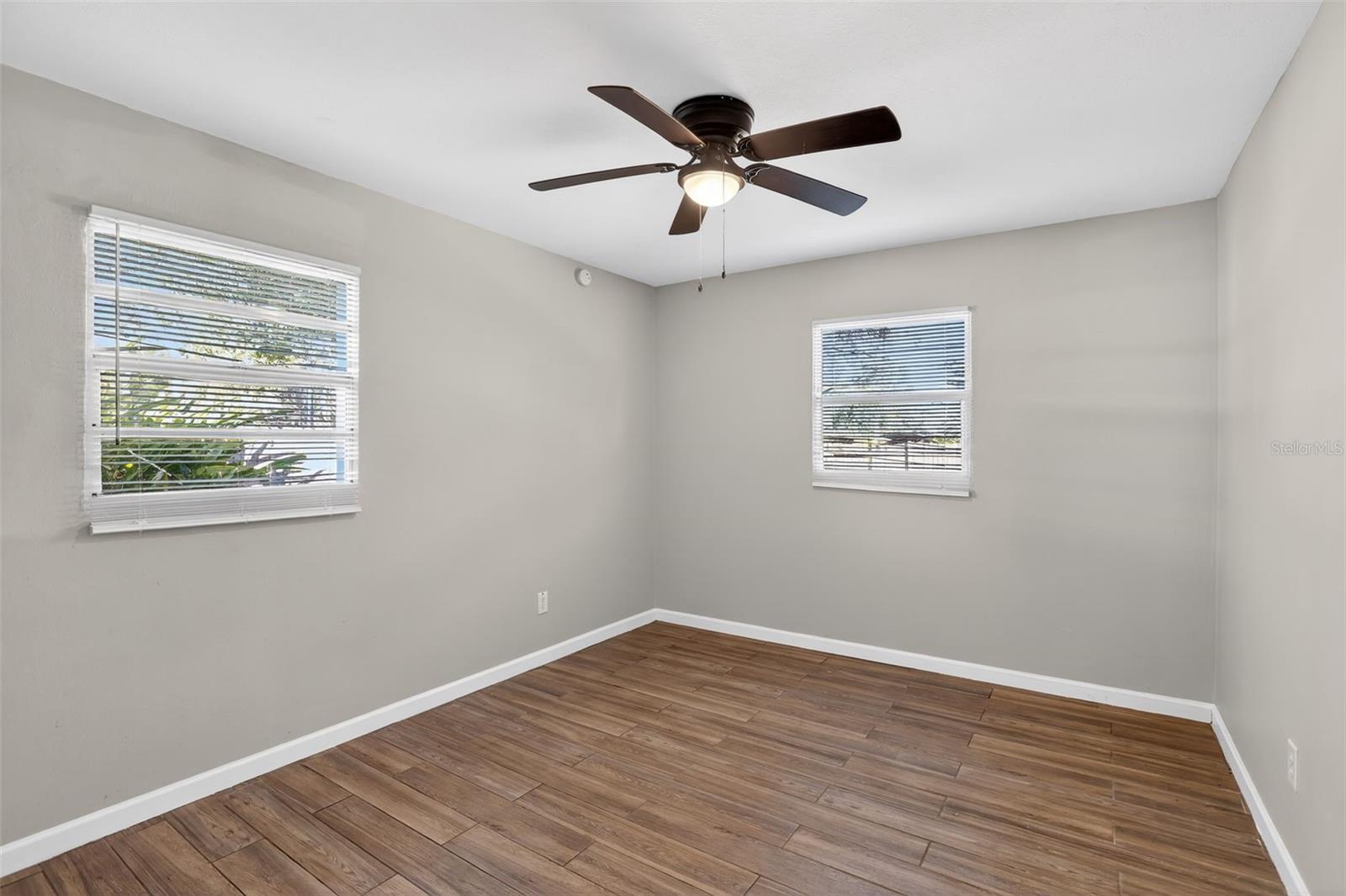 OAKLAND HILLS - Residential