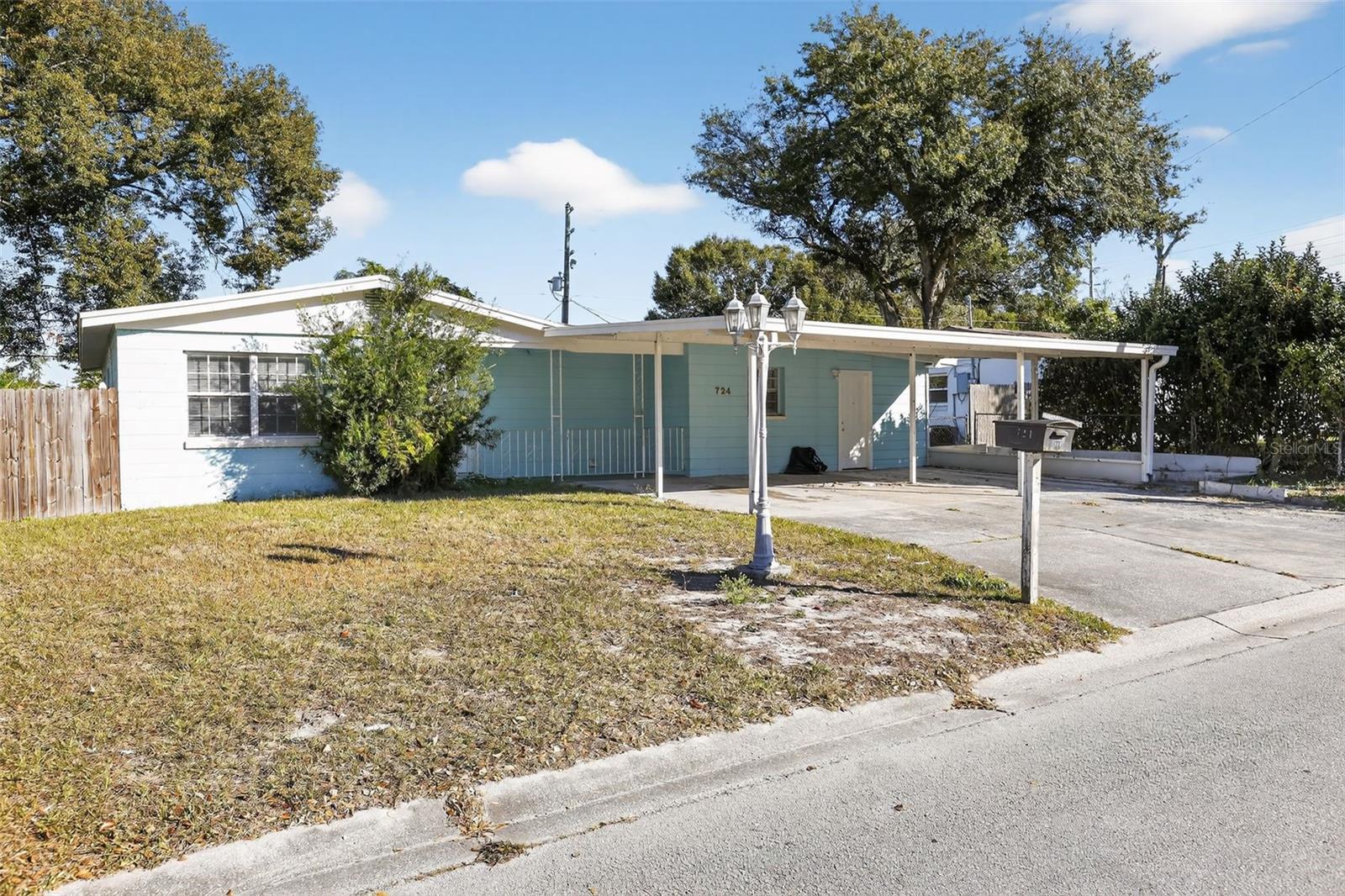 OAKLAND HILLS - Residential