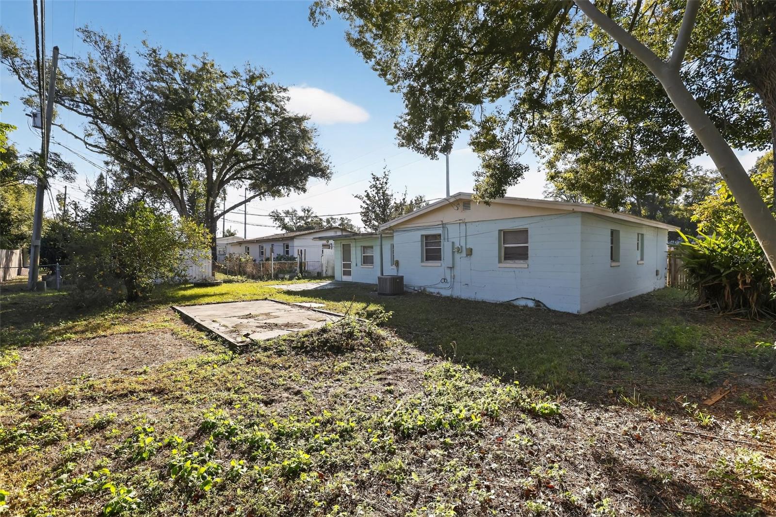 OAKLAND HILLS - Residential