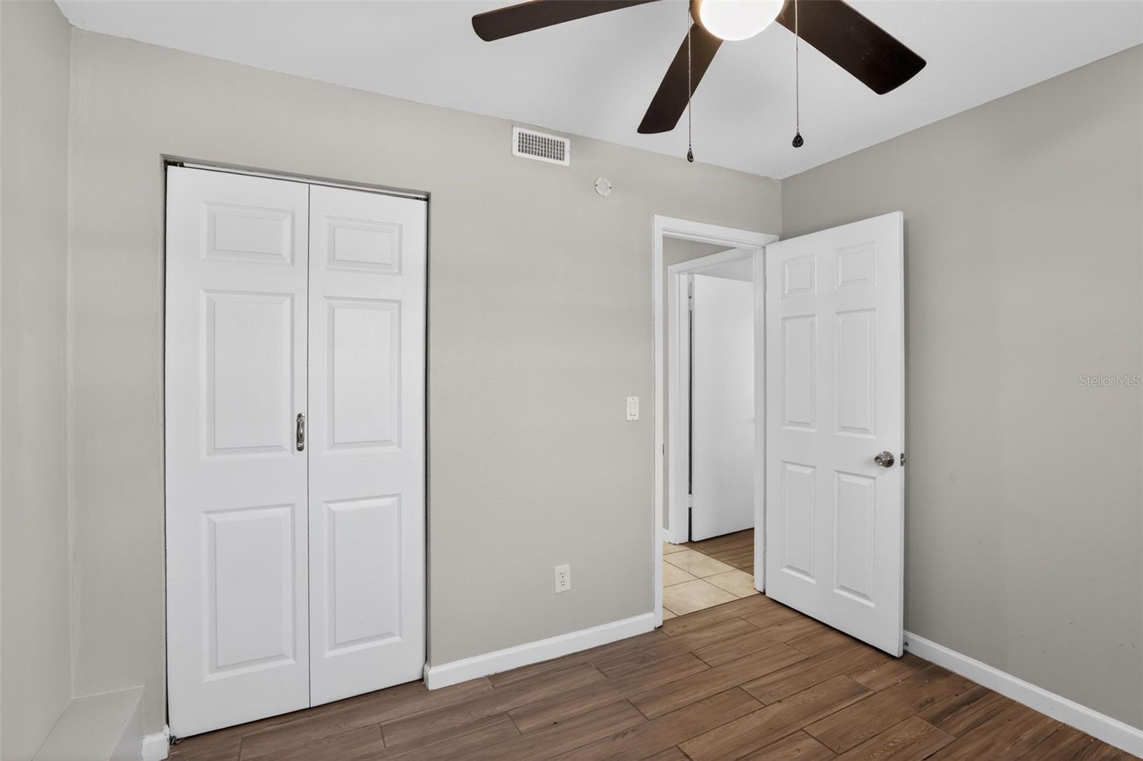 OAKLAND HILLS - Residential