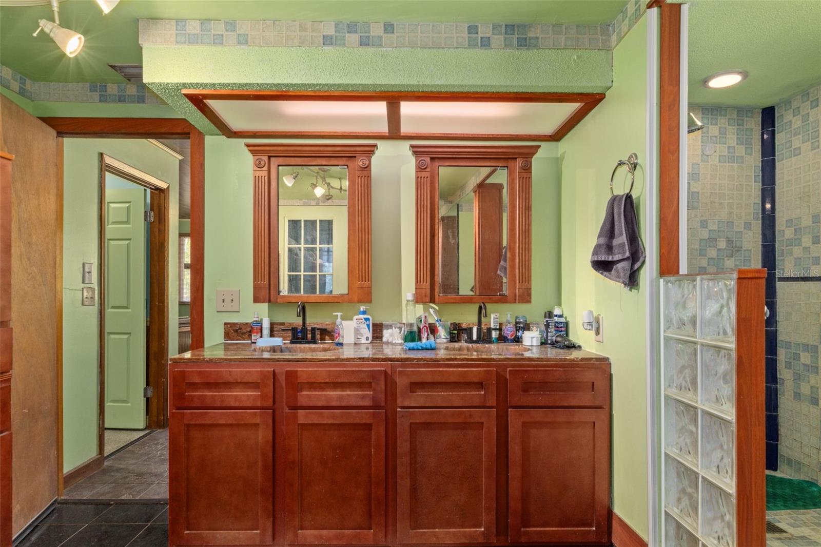 NEW MAYFIELD ACRES - Residential