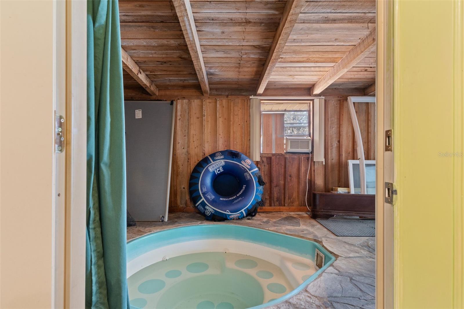 NEW MAYFIELD ACRES - Residential