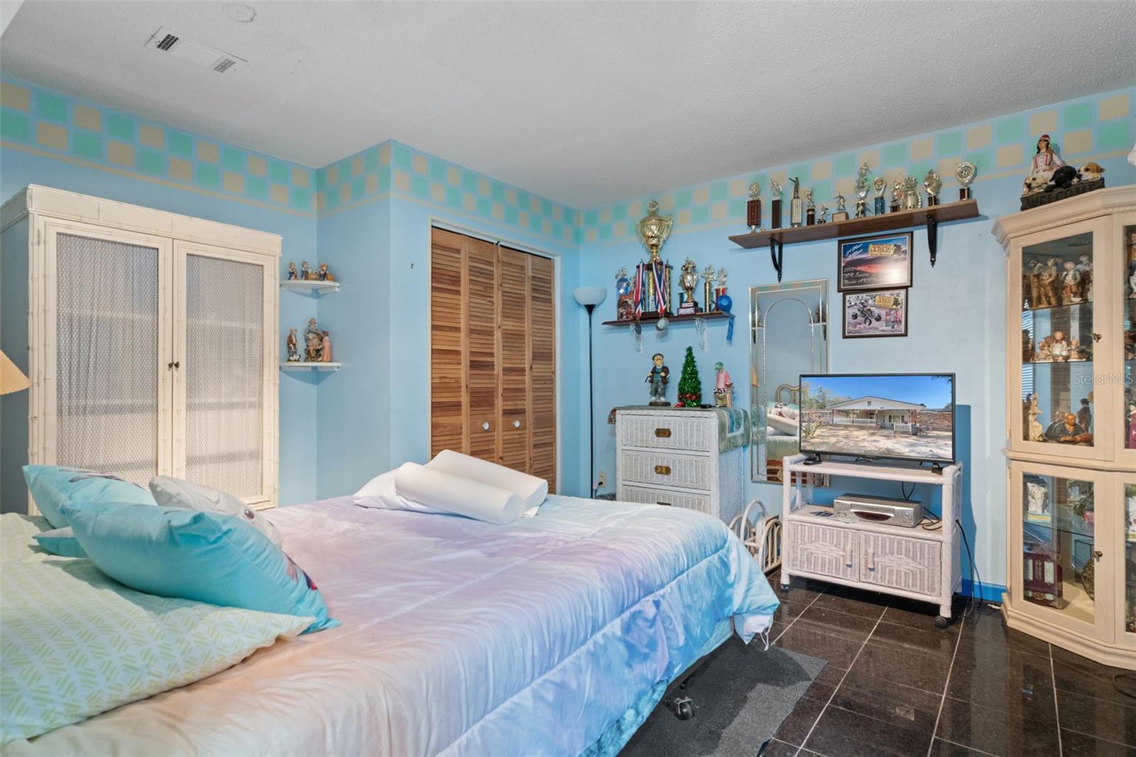 NEW MAYFIELD ACRES - Residential