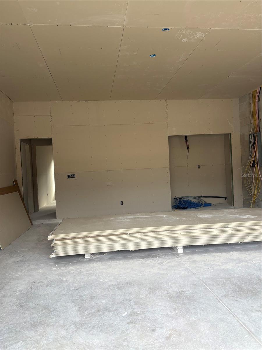 PORT CHARLOTTE SUB 24 - Residential