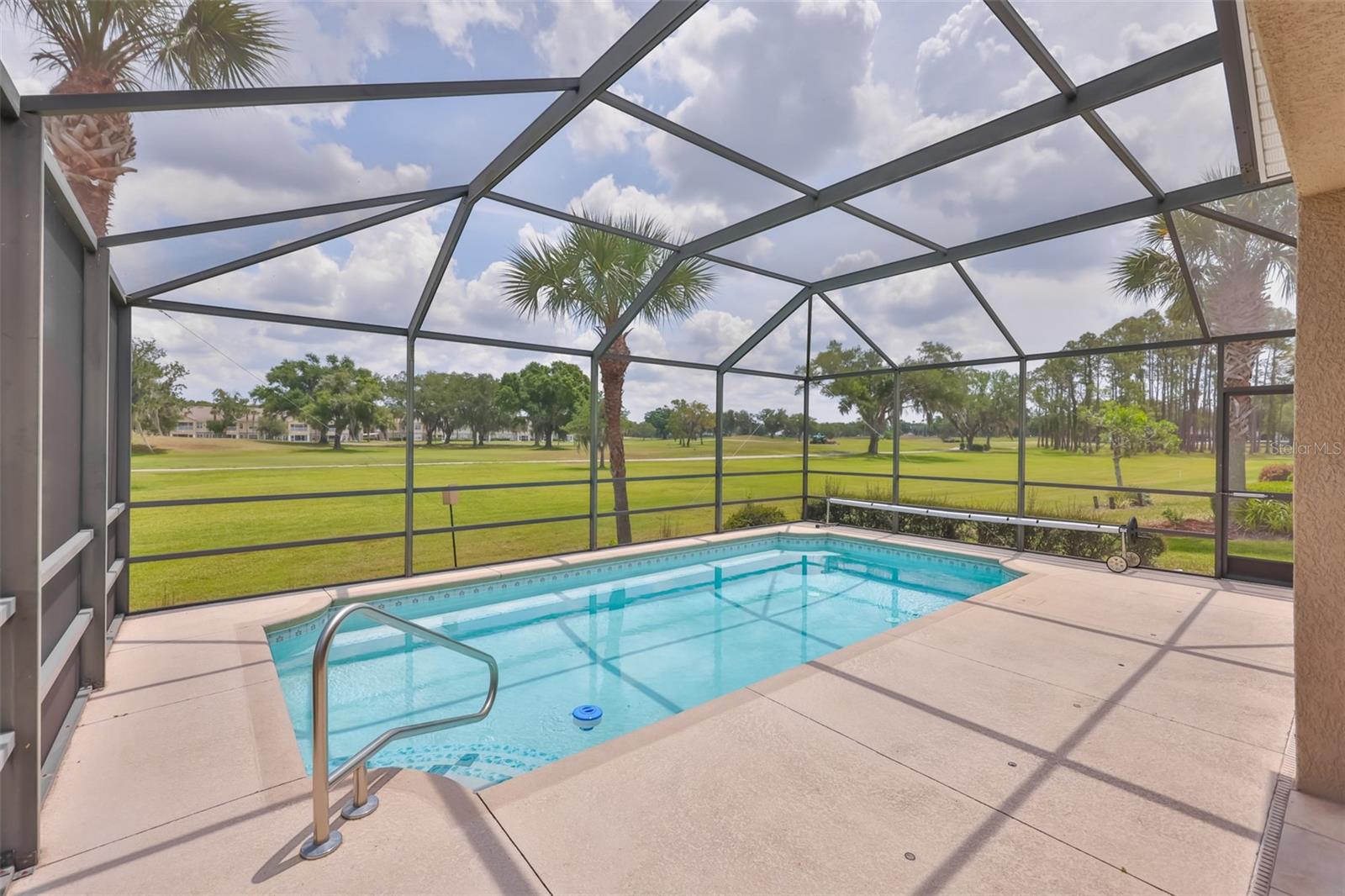 SUN CITY CENTER UNIT 185 - Residential