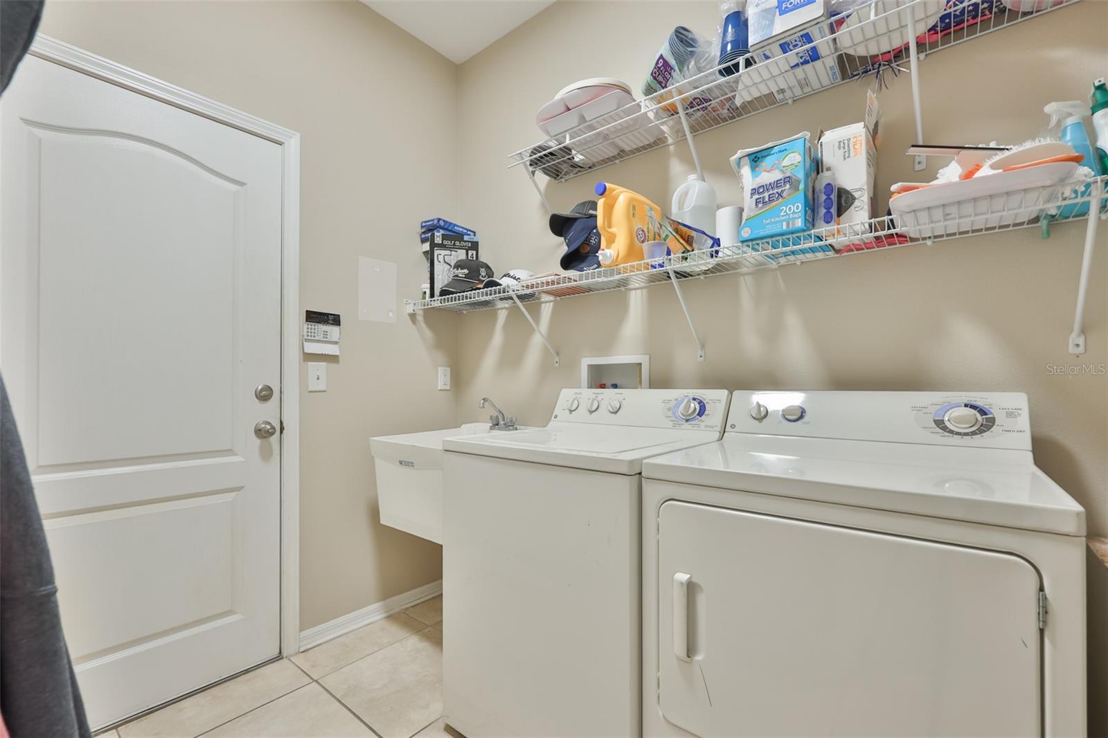 SUN CITY CENTER UNIT 185 - Residential