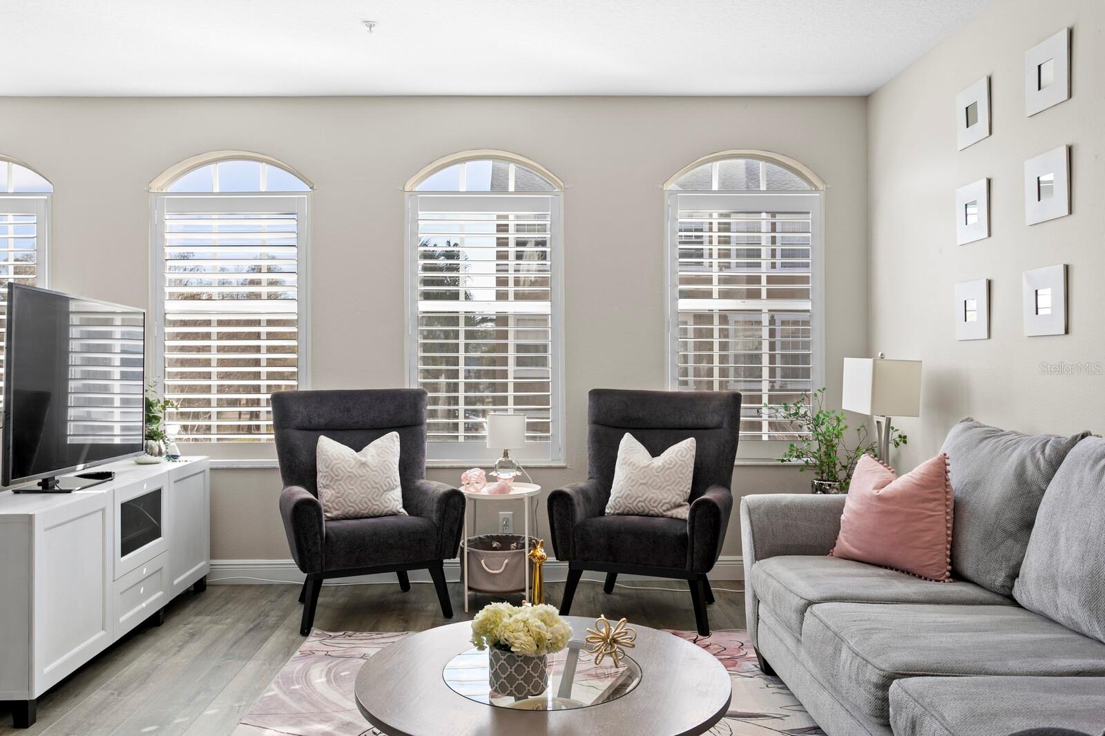 BAYSHORE POINTE TOWNHOMES - Residential