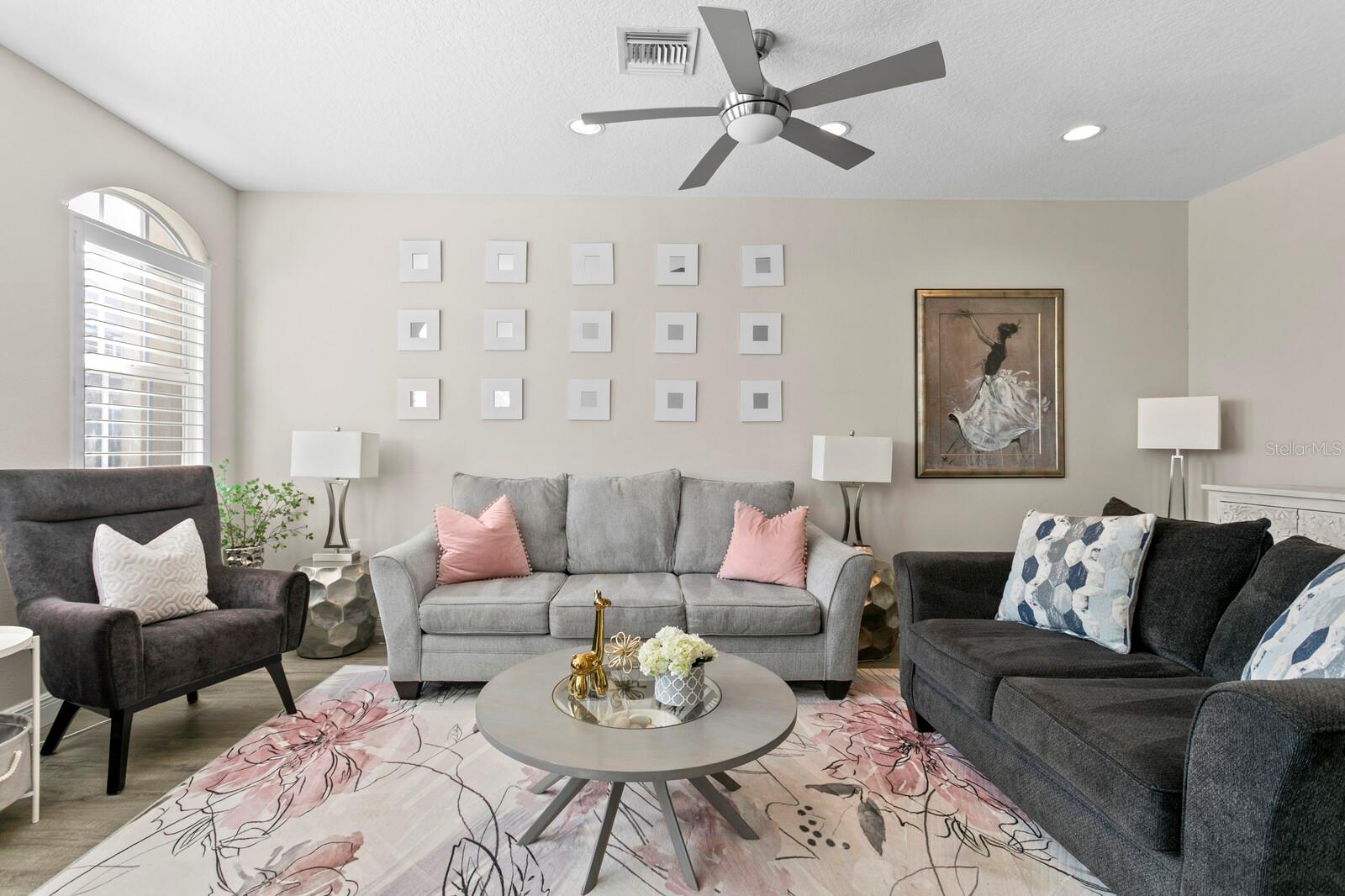 BAYSHORE POINTE TOWNHOMES - Residential