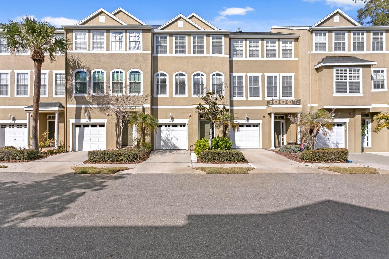 BAYSHORE POINTE TOWNHOMES - Residential