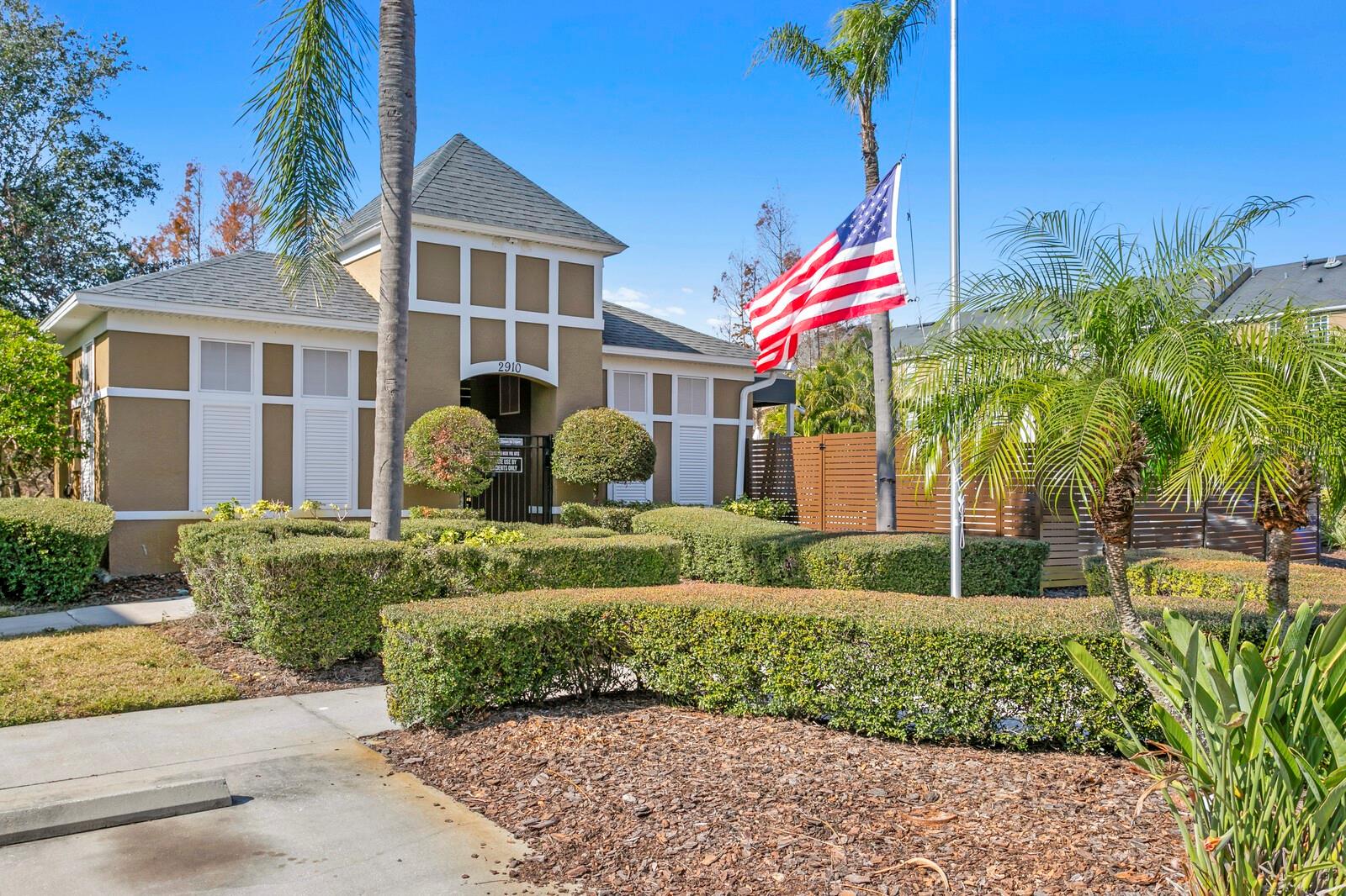 BAYSHORE POINTE TOWNHOMES - Residential