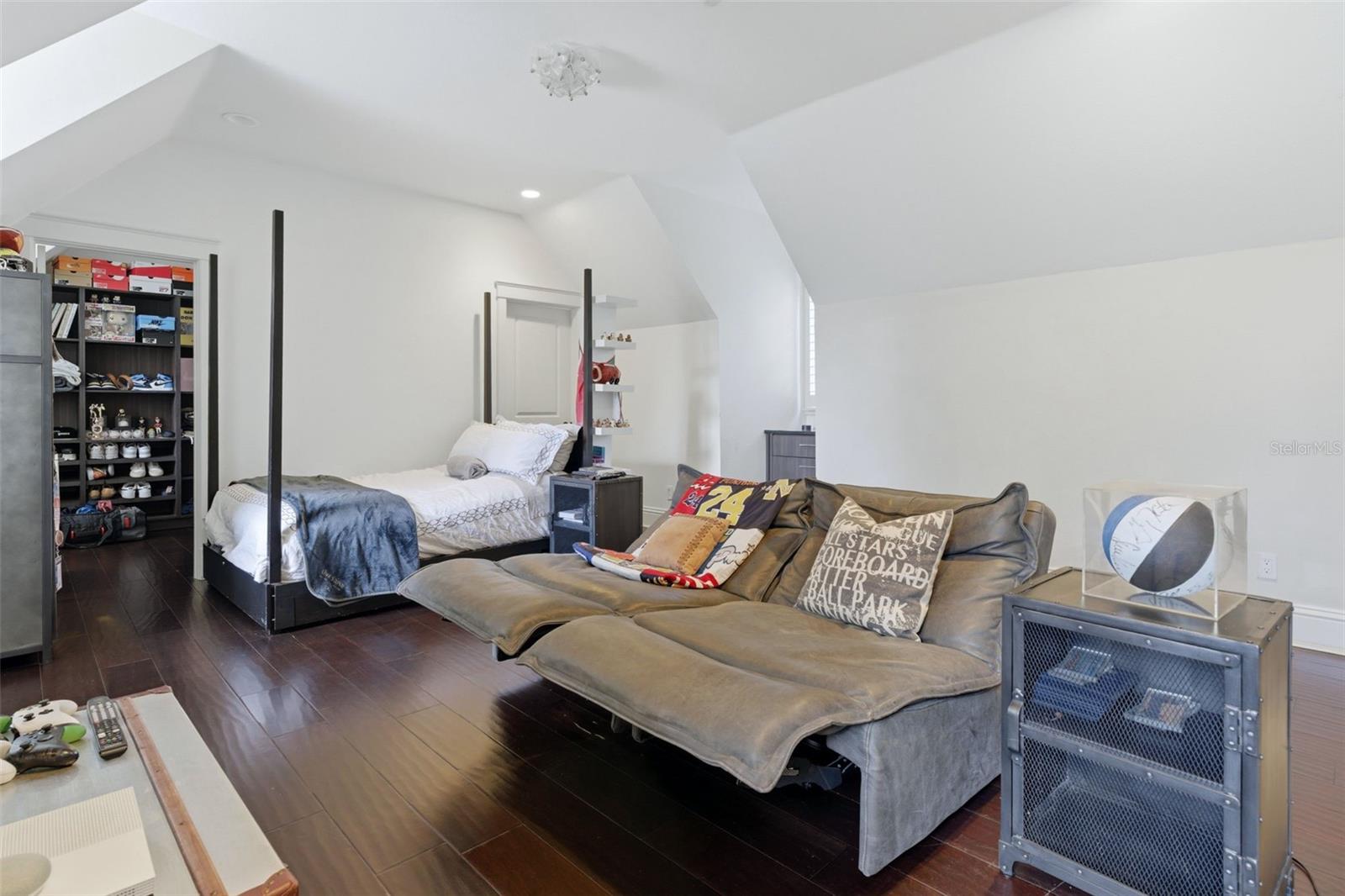 WINDSONG LAKESIDE SEC 02 43/71 - Residential