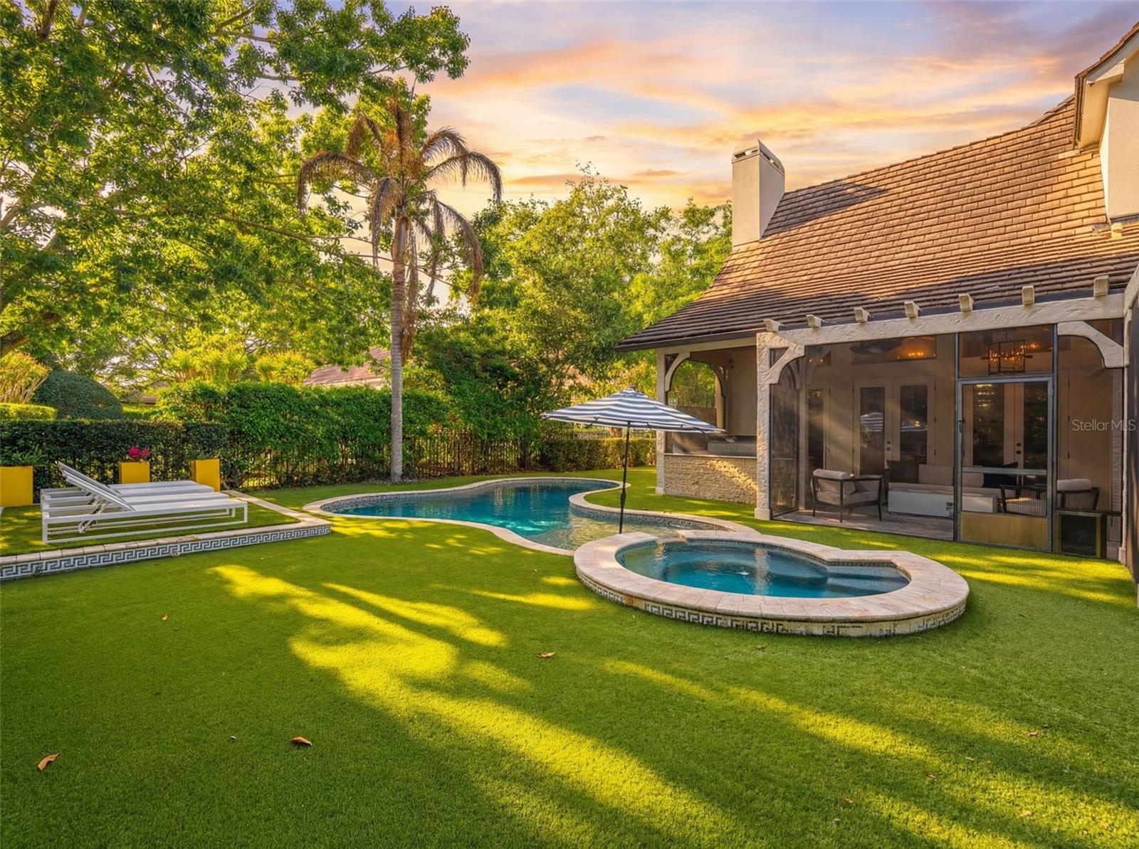 1529 HOLTS GROVE CIRCLE