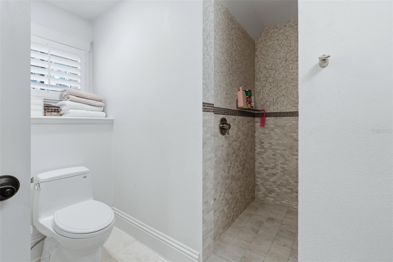 WINDSONG LAKESIDE SEC 02 43/71 - Residential